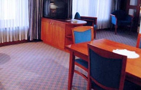 Tori Otel Tiflis Oda fotoğraf